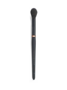 Youngblood - Luxe Highlight Brush -korostusvärisivellin 1kpl Youngblood - Luxe Highlight Brush -korostusvärisivellin 1kpl | Stockmann