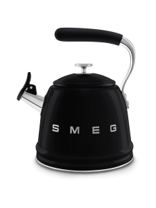 Smeg - Smeg viheltävä vesipannu WKF01BL, musta Smeg - Smeg viheltävä vesipannu WKF01BL, musta | Stockmann
