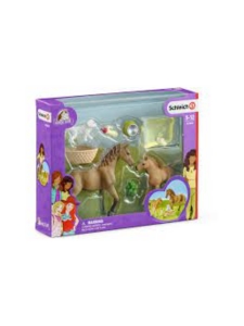 SCHLEICH - SCHLEICH HORSE CLUB Sarahin eläinvauvanhoitola | Stockmann