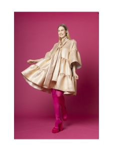 Miia Halmesmaa - LUSH- MEKKO, KUKONASKEL VAALEANPUNAINEN/KULTA - VAALEANPUNAINEN | Stockmann