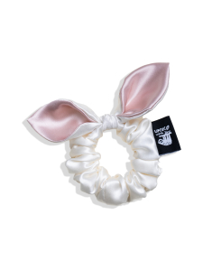 Upcycle with Jing - Pupu Silk Scrunchie S -hiusdonitsi - Valkoinen-vaaleanpunainen - VALKOINEN JA VAALEANPUNAINEN | Stockmann