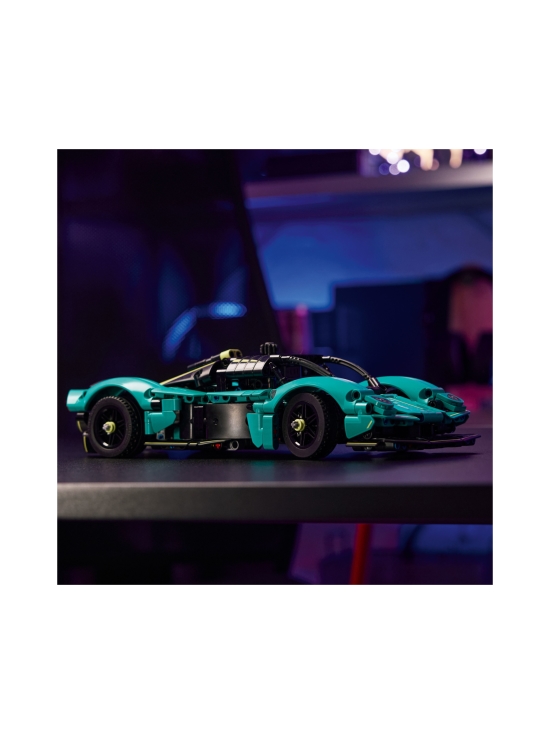LEGO TECHNIC - LEGO Technic Aston Martin Valkyrie 42208 - photo 5 LEGO TECHNIC - LEGO Technic Aston Martin Valkyrie 42208 | Stockmann - photo 5
