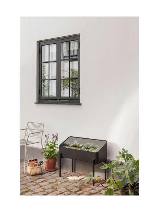 Eva Solo Outdoor - Simply Grow taimilaatikko kannella - MUSTA - photo 4 Eva Solo Outdoor - Simply Grow taimilaatikko kannella - MUSTA | Stockmann - photo 4
