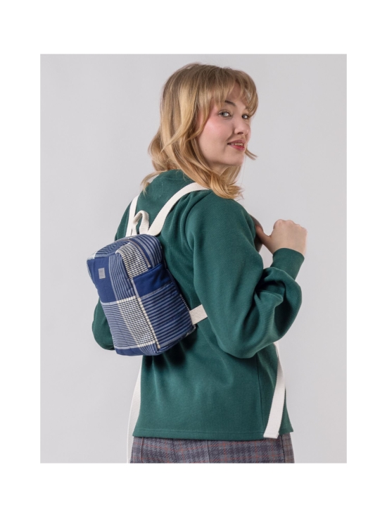 Globe Hope - TAIGA Pikkureppu – sininen tikattu kangas - SINIRUUDULLINEN | Stockmann - photo 1