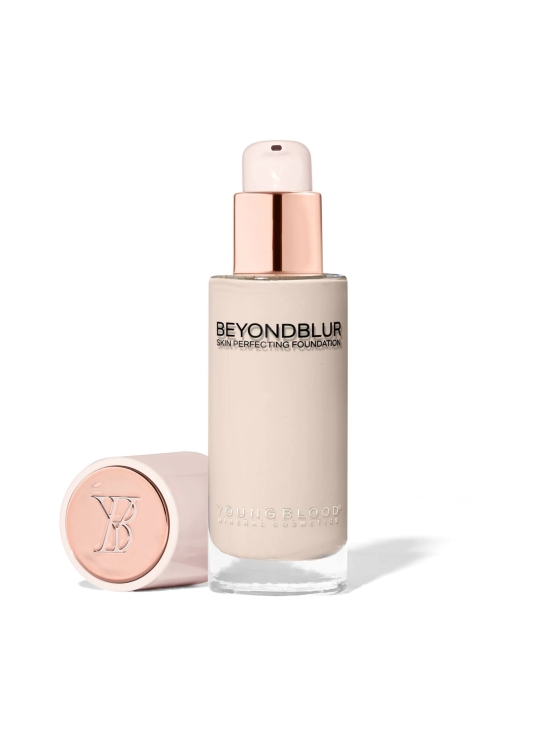 Youngblood - Beyondblur Skin Perfecting Foundation -runsaspigmenttinen, tasoittava meikkivoide 30ml - FC1 - photo 1 Youngblood - Beyondblur Skin Perfecting Foundation -runsaspigmenttinen, tasoittava meikkivoide 30ml - FC1 | Stockmann - photo 1