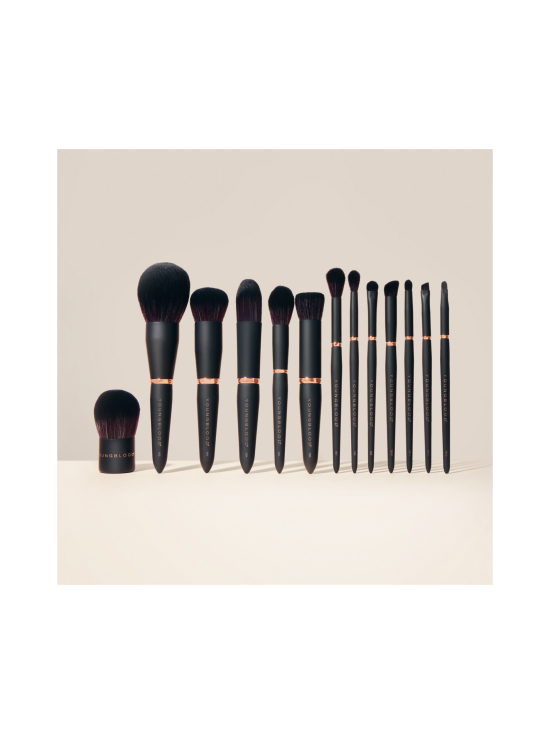 Youngblood - YB1 Kabuki Brush -kabukisivellin jauhemaiselle meikkivoiteelle 1kpl - 10 | Stockmann - photo 2
