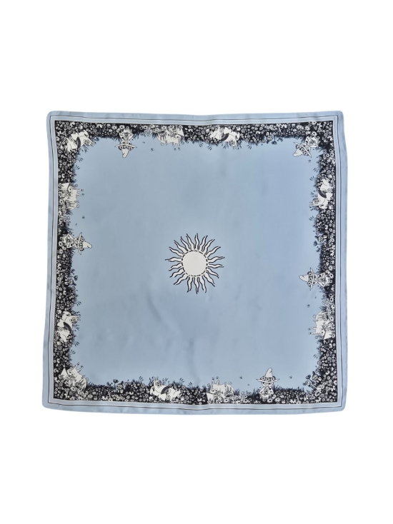 Lasessor - Muumi silkkihuivi -Kesäpäivä, Halaus, Pikku Myy - 70x70cm - V.SININEN | Stockmann - photo 2