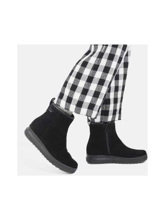 Pomar - PIHTA Naisten GORE-TEX talvinilkkurit - BLK SUEDE/GTX EPE FUR L. | Stockmann - photo 2