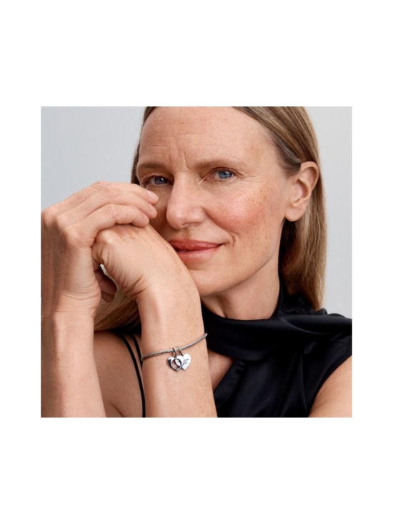 Pandora - Kaiverrettava sydän ja suurennuslasi -tuplariipushelaEngravable heart sterling silver double dangle with magnifying glass Engravable Heart Magnifying Glass Double Dangle Charm | Stockmann - photo 1