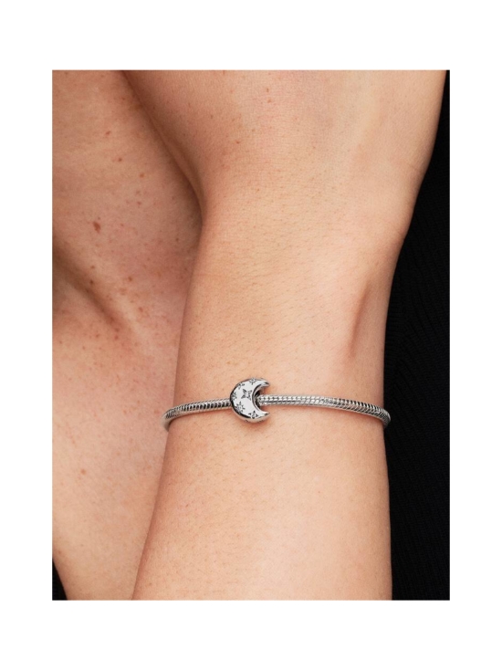 Pandora - *Pandora Säihkyvä puolikuu -hela 794254C01 | Stockmann - photo 5