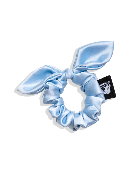 Upcycle with Jing - Pupu Silk Scrunchie S -hiusdonitsi - Vaaleansininen - VAALEANSININEN - photo 1 Upcycle with Jing - Pupu Silk Scrunchie S -hiusdonitsi - Vaaleansininen - VAALEANSININEN | Stockmann - photo 1