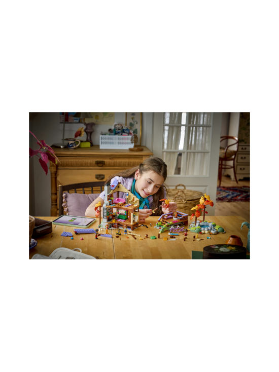 LEGO FRIENDS - LEGO Friends Mukava mökki syysmetsässä 42705 | Stockmann - photo 4