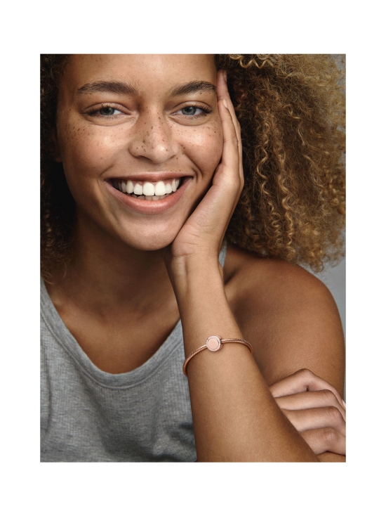 Pandora - Pandora Kaiverrettava Kimalteleva Nappihela – 788747C01 | Stockmann - photo 2