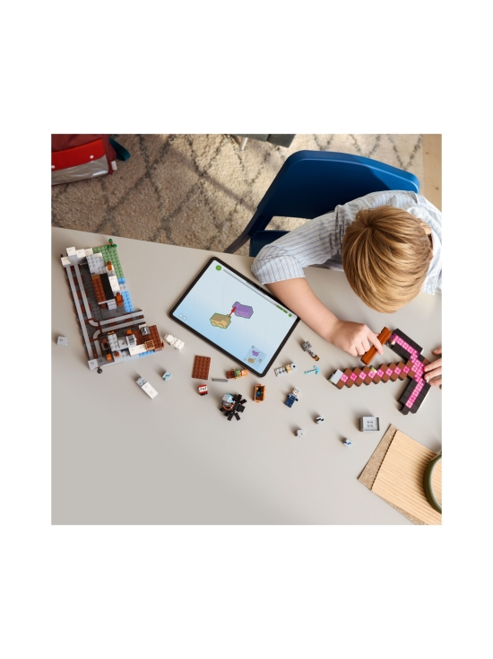 LEGO MINECRAFT - LEGO Minecraft Hakkukaivos 21277 - photo 6 LEGO MINECRAFT - LEGO Minecraft Hakkukaivos 21277 | Stockmann - photo 6