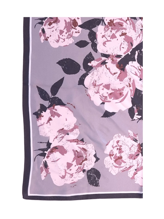 Lasessor - Rosie -silkkihuivi ruusukuosilla 55x55cm - ROSA | Stockmann - photo 3
