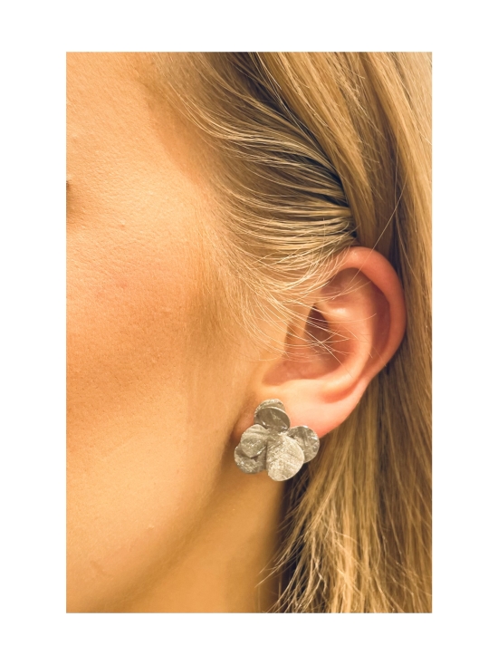 DFJ Collections - Flower medium earring - HOPEA - photo 2 DFJ Collections - Flower medium earring - HOPEA | Stockmann - photo 2