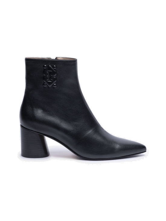 Scoop Black