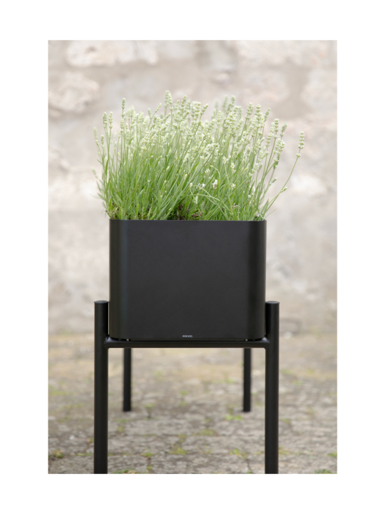 Eva Solo Outdoor - Simply Grow kasvilaatikko jalustall - MUSTA - photo 5 Eva Solo Outdoor - Simply Grow kasvilaatikko jalustall - MUSTA | Stockmann - photo 5