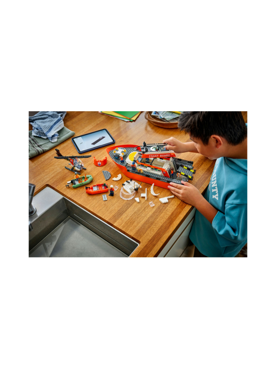 LEGO CITY - LEGO City Rannikkovartioston pelastusalus ja helikopteri 60504 | Stockmann - photo 4