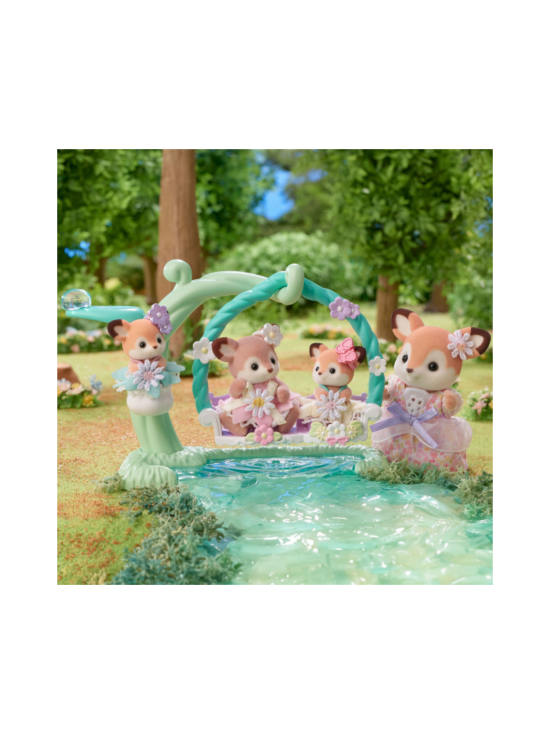 SYLVANIAN FAMILIES - SYLVANIAN FAMILIES Kaurisvauvojen kukkaiskeinusetti - photo 4 SYLVANIAN FAMILIES - SYLVANIAN FAMILIES Kaurisvauvojen kukkaiskeinusetti | Stockmann - photo 4
