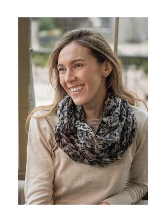 Lasessor - Loreen -silkkituubihuivi - NUTRIA | Stockmann - photo 3