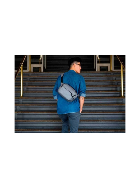 Peak Design - Peak Design Everyday Sling 5L kameralaukku - Sage - photo 10 Peak Design - Peak Design Everyday Sling 5L kameralaukku - Sage | Stockmann - photo 10