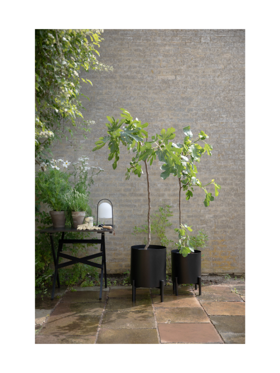 Eva Solo Outdoor - Simply Grow ulkoruukku Ø 37 cm - MUSTA - photo 3 Eva Solo Outdoor - Simply Grow ulkoruukku Ø 37 cm - MUSTA | Stockmann - photo 3