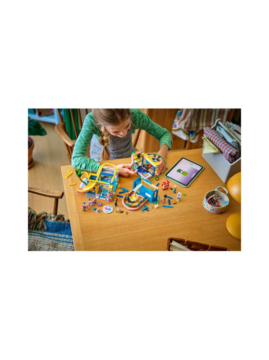 LEGO FRIENDS - LEGO Friends Heartlake Cityn ystävysten kerhotalo 42689 | Stockmann - photo 4