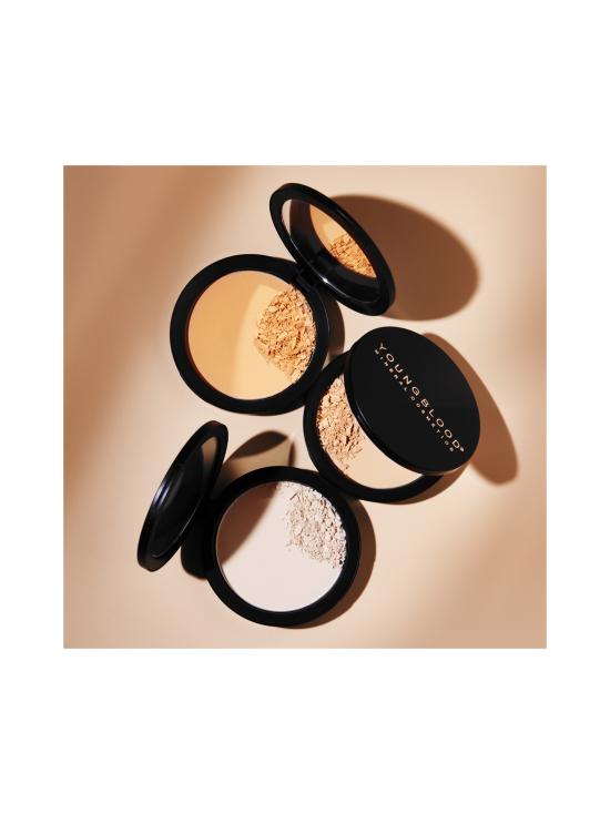 Youngblood - Pressed Mineral Rice Setting Powder -puristemainen kiinnitys- ja viimeistelypuuteri 8g - LIGHT - photo 4 Youngblood - Pressed Mineral Rice Setting Powder -puristemainen kiinnitys- ja viimeistelypuuteri 8g - LIGHT | Stockmann - photo 4