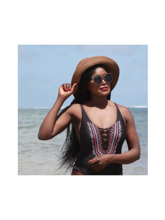 Shadeshares - TEMBO-AURINKOLASIT - 0 - photo 3 Shadeshares - TEMBO-AURINKOLASIT - 0 | Stockmann - photo 3