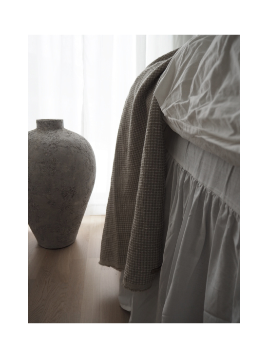 Vera-Vera - Verna-pellavapäiväpeite - PELLAVANVÄRINEN - photo 2 Vera-Vera - Verna-pellavapäiväpeite - PELLAVANVÄRINEN | Stockmann - photo 2