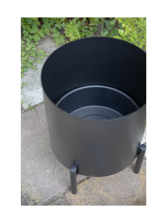 Eva Solo Outdoor - Simply Grow ulkoruukku Ø 32 cm - MUSTA - photo 5 Eva Solo Outdoor - Simply Grow ulkoruukku Ø 32 cm - MUSTA | Stockmann - photo 5