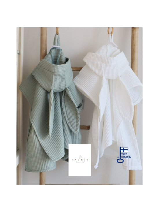 Swanie Finland - Naava - Kylpyponcho - VEDENVIHREÄ | Stockmann - photo 1
