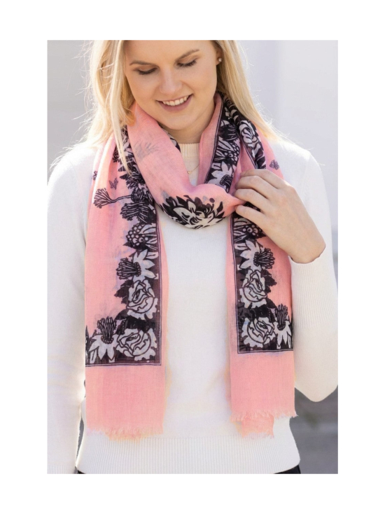 Lasessor - Muumi lyocell kaulahuivit Pikku Myy, Halaus ja Kesäpäivä - HALAUS ROSA | Stockmann - photo 2