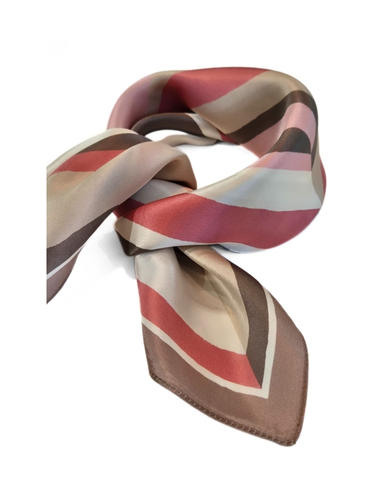 Lasessor - LA Agatha -silkkihuivi 53x53cm - ROSA | Stockmann - photo 1
