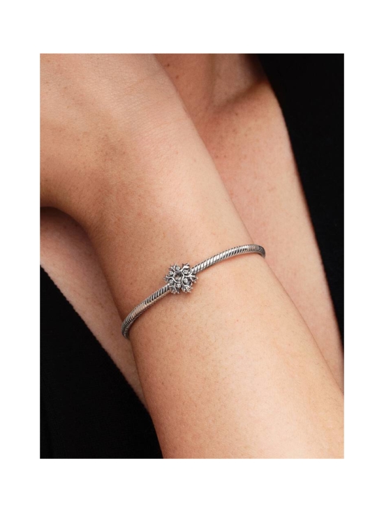 Pandora - Snowflake Charm - 794249C01 | Stockmann - photo 4