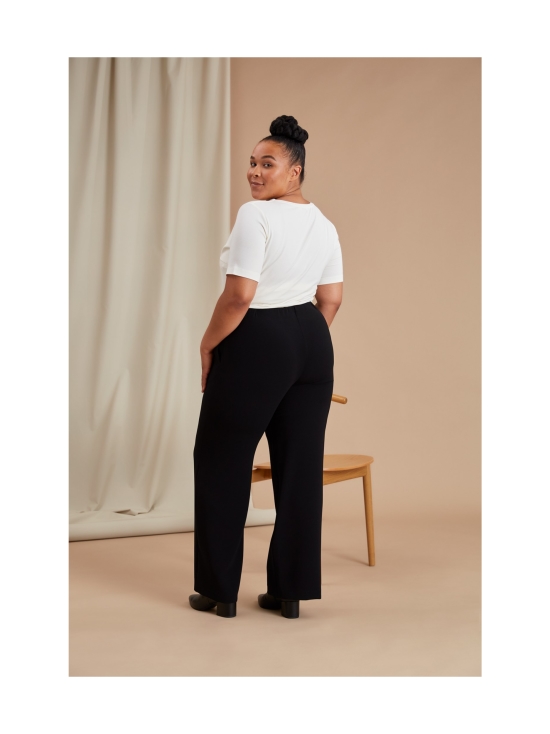 Voglia - KEIRA Suorat housut - MUSTA - photo 6 Voglia - KEIRA Suorat housut - MUSTA | Stockmann - photo 6