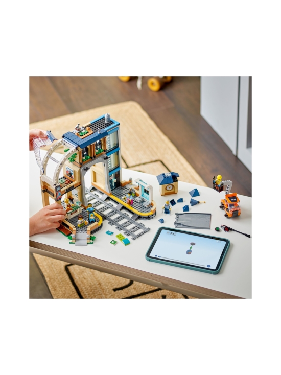 LEGO CITY - LEGO City Päärautatieasema 60469 - photo 6 LEGO CITY - LEGO City Päärautatieasema 60469 | Stockmann - photo 6