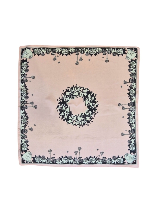 Lasessor - Muumi silkkihuivi -Kesäpäivä, Halaus, Pikku Myy - 70x70cm - ROSA | Stockmann - photo 2