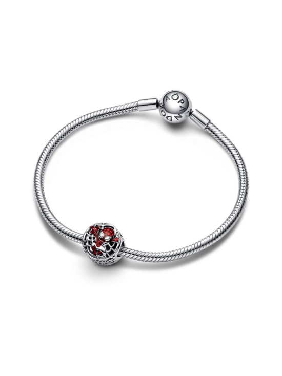 Pandora - Marvel hämähäkkimies leijaileva kaupunki -hela Marvel Spider-Man sterling silver charm with black and transparent red enamel Marvel Spider-Man Soaring City Charm 792350C01 | Stockmann - photo 3