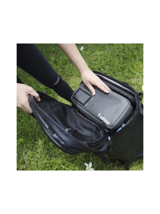 F-stop - F-Stop Accessory and Drone Pouch Large (harmaa-musta) - photo 10 F-stop - F-Stop Accessory and Drone Pouch Large (harmaa-musta) | Stockmann - photo 10
