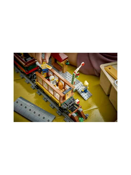 LEGO CITY - LEGO City Vanhanaikainen höyryjuna 60511 | Stockmann - photo 5