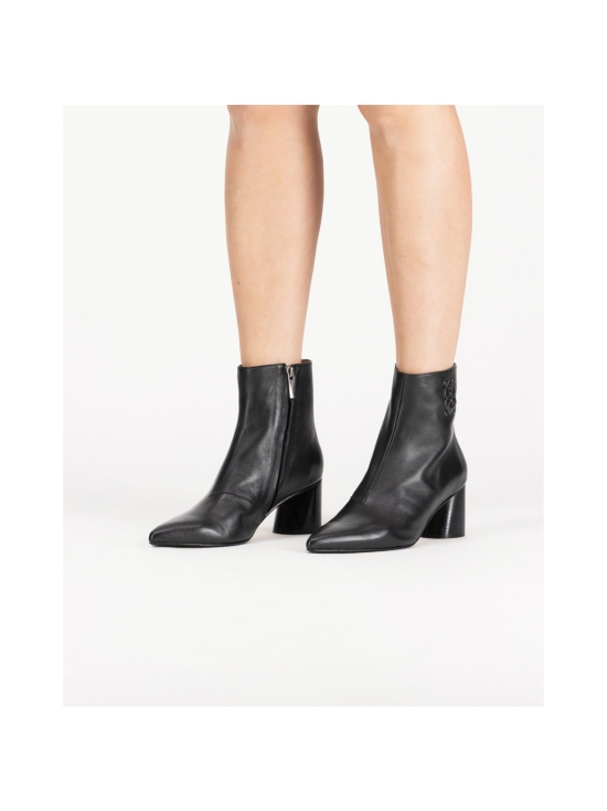 MINNA MINNA by Minna Parikka - Scoop Black - MUSTA | Stockmann - photo 5