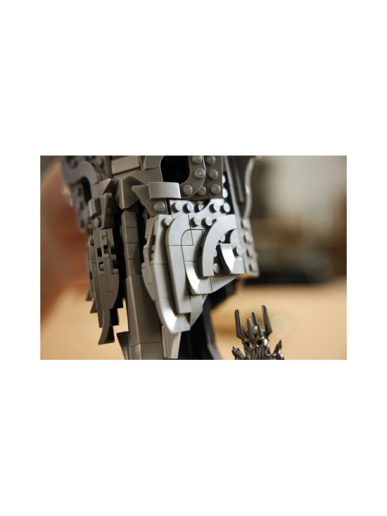 LEGO ICONS - LEGO Icons Taru sormusten herrasta: Sauronin kypärä 11373 | Stockmann - photo 4