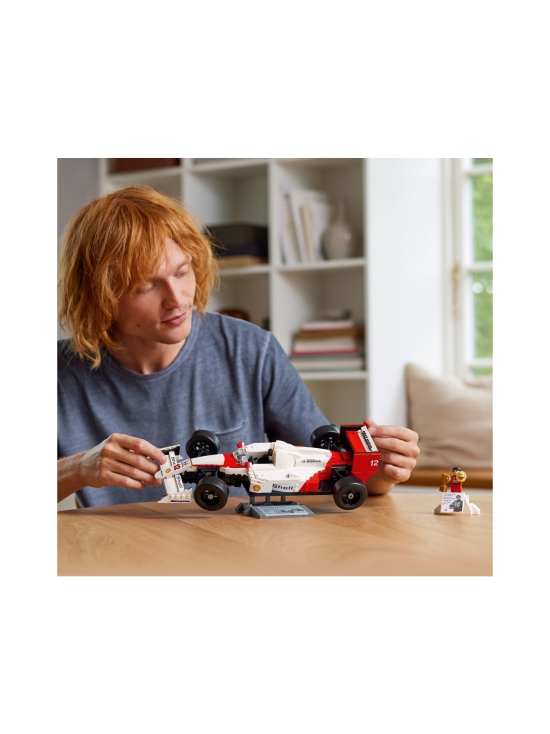 LEGO ICONS - LEGO Icons McLaren MP4/4 & Ayrton Senna 10330 - photo 4 LEGO ICONS - LEGO Icons McLaren MP4/4 & Ayrton Senna 10330 | Stockmann - photo 4