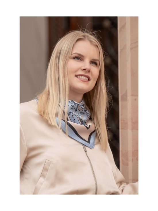 Lasessor - Vivian -silkkihuivi - V.SININEN | Stockmann - photo 2
