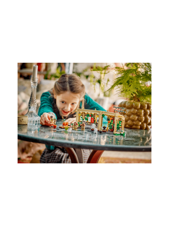 LEGO HARRY POTTER - LEGO Harry Potter TM Tylypahkan linna: Yrttitieto 76445 - photo 4 LEGO HARRY POTTER - LEGO Harry Potter TM Tylypahkan linna: Yrttitieto 76445 | Stockmann - photo 4