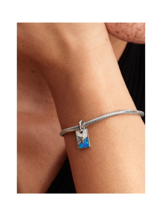 Pandora - Pandora Lentokone opaalitaustalla –hela 793913C01 | Stockmann - photo 1