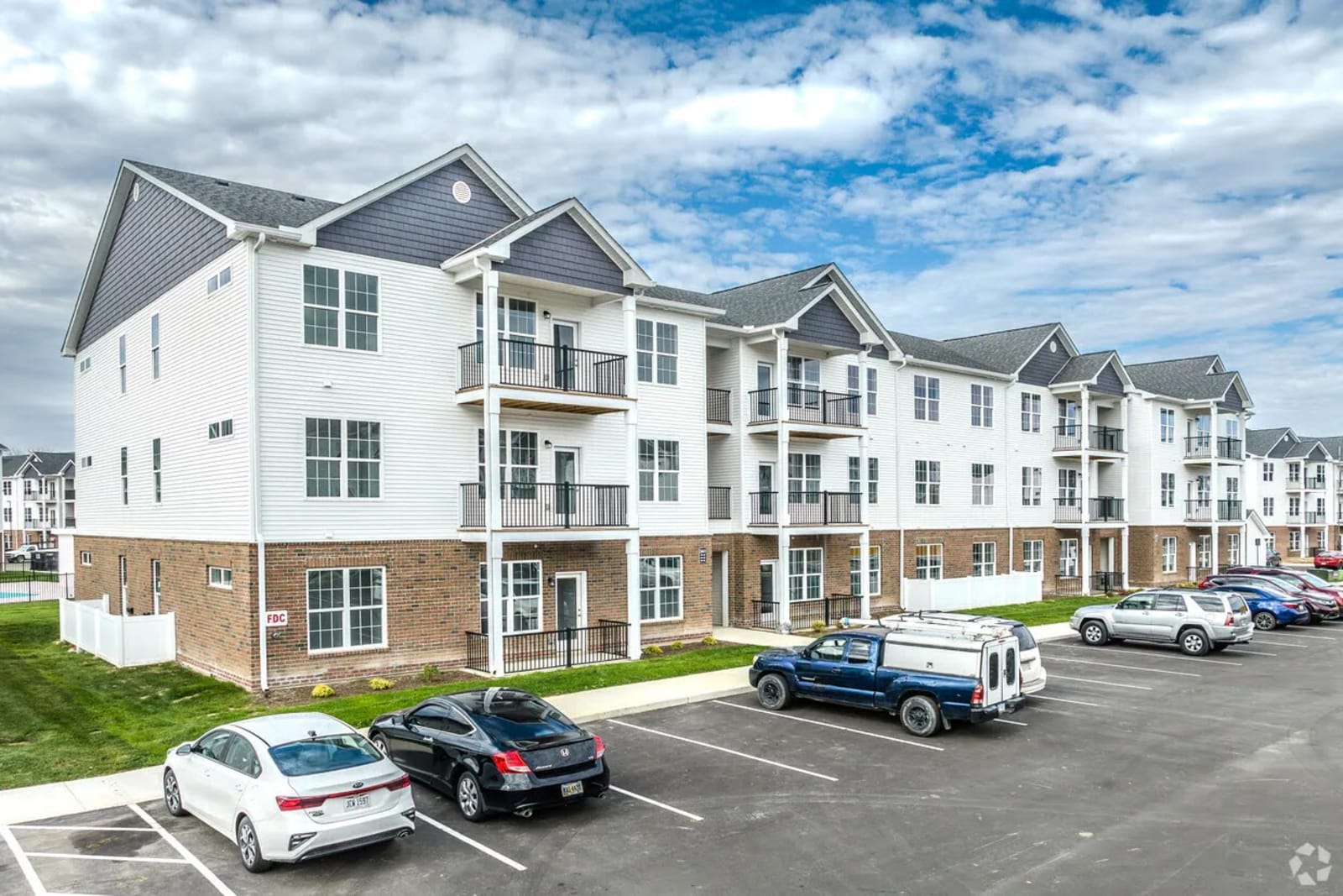 IDEAL Ecco Park DST property photo