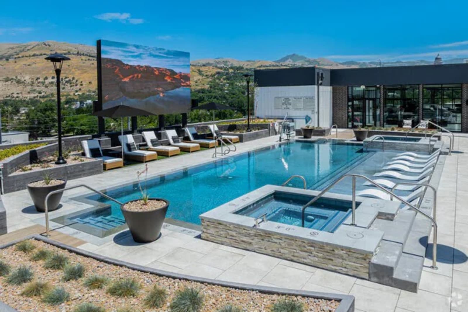 LSC-Salt Lake UT, DST property photo